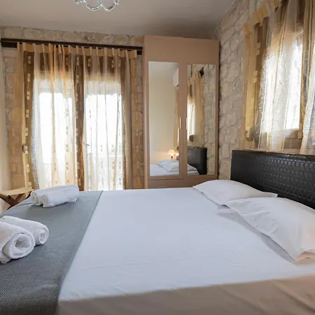 Villa Artis By Rentalspro Services - Poseidi Halkidiki